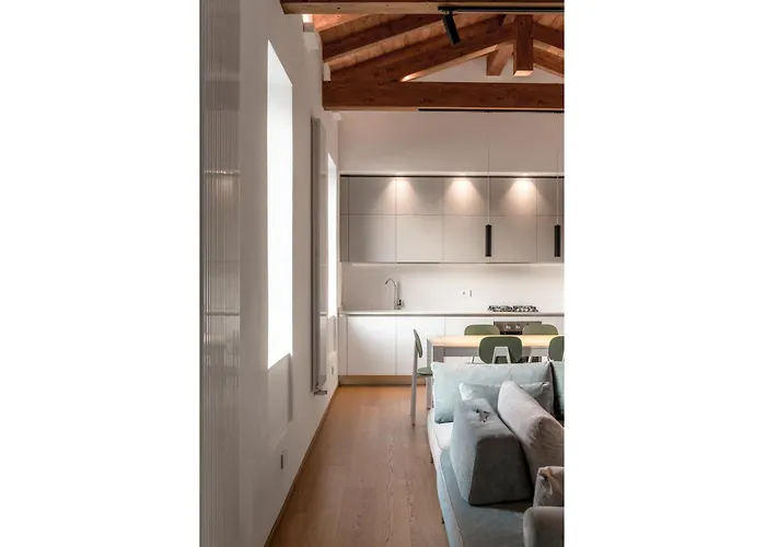 Tatil Evi Via Del Pontile