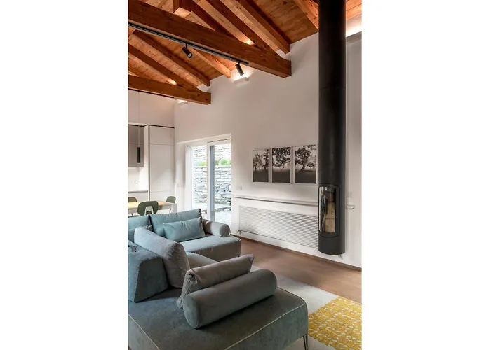 Tatil Evi Via Del Pontile Nesso